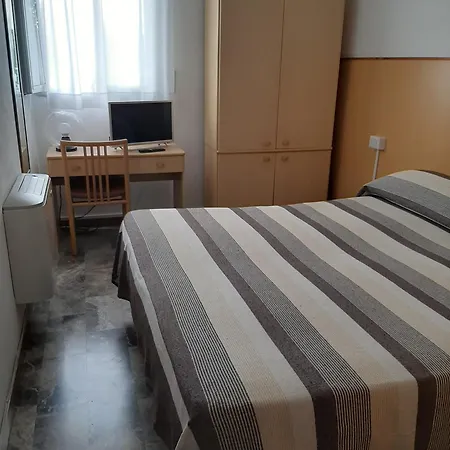 Cucciolo 多诺然蒂克