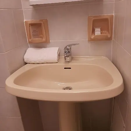 Szálloda Cucciolo Donoratico