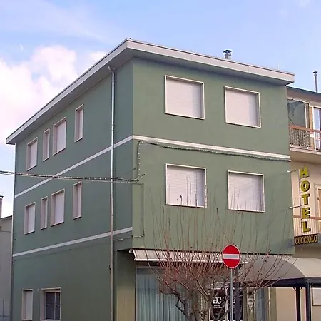 Cucciolo Hotel 2*
